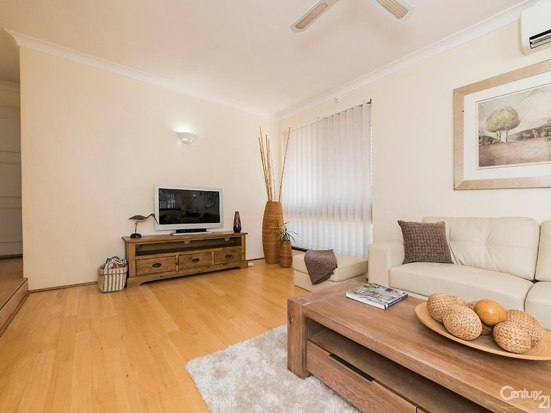 7 Edge Place, Dianella WA 6059