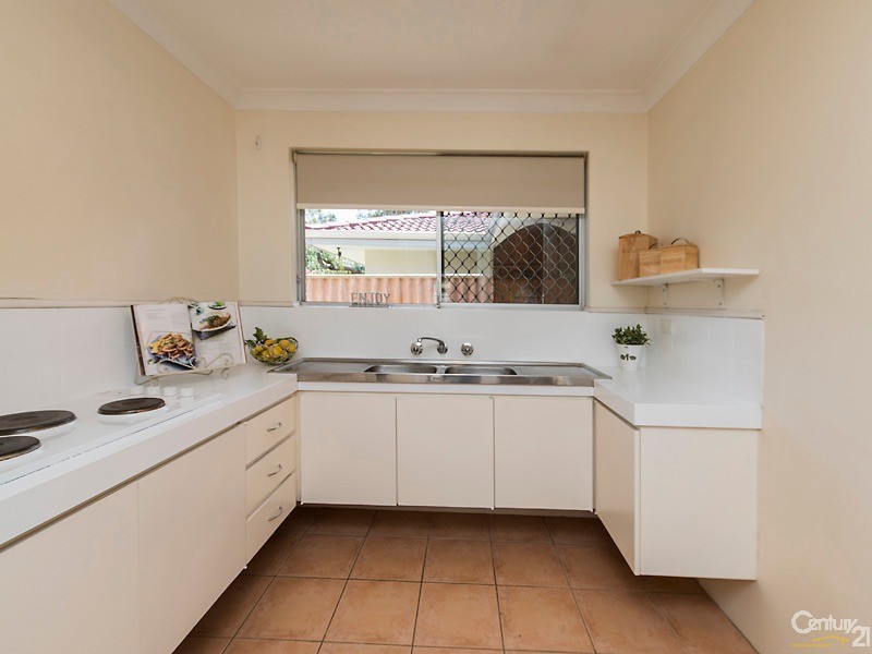 7 Edge Place, Dianella WA 6059