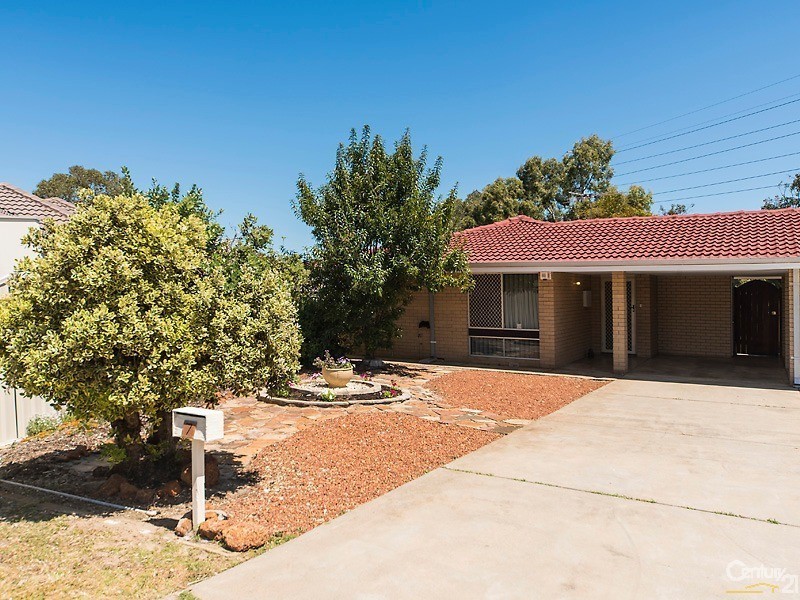 7 Edge Place, Dianella WA 6059