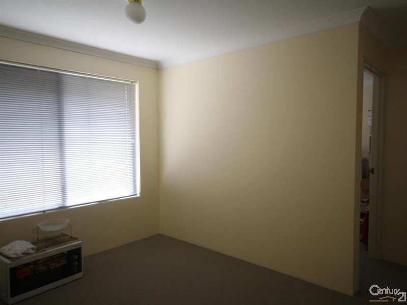 5c Walters Road, Byford WA 6122