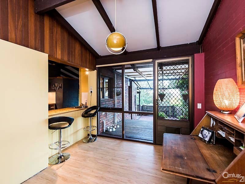 4 Kalamatta Way, Gooseberry Hill WA 6076