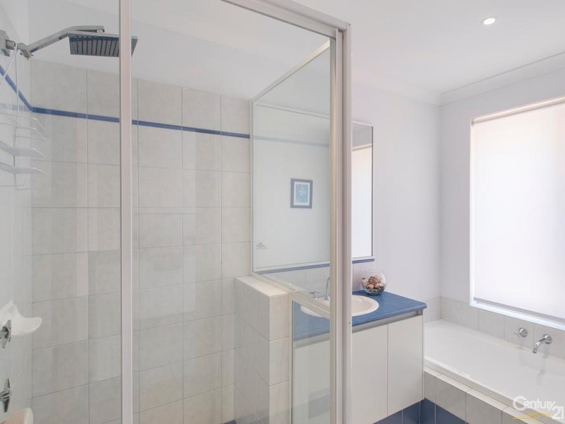 9 Limerick Crescent, Darch WA 6065