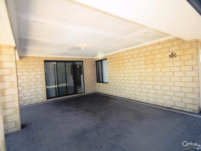 10 Antonio Circuit, Port Kennedy WA 6172