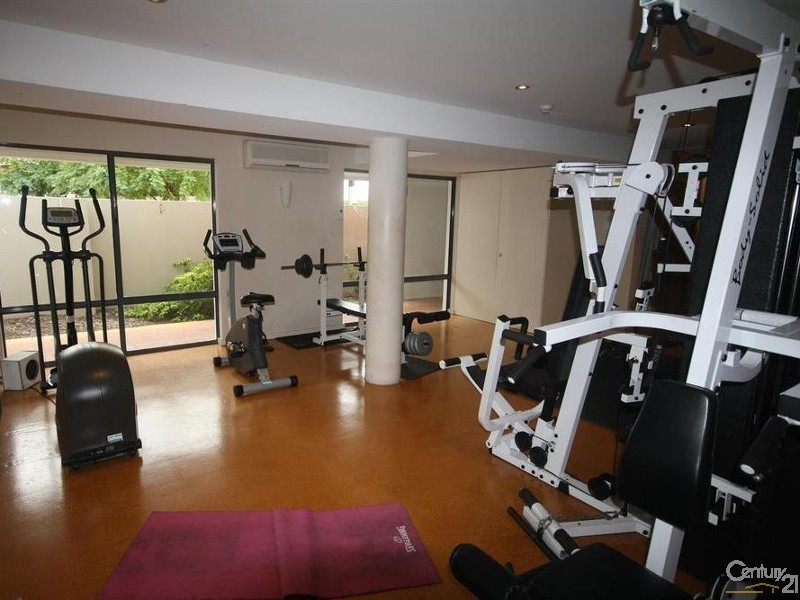 15/15 Tanunda Drive, Rivervale WA 6103