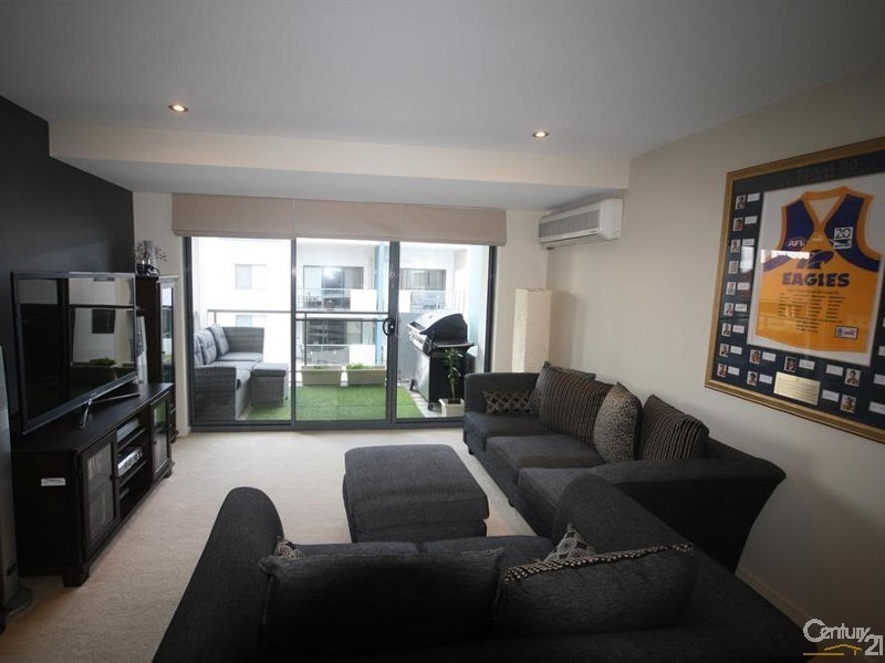 15/15 Tanunda Drive, Rivervale WA 6103