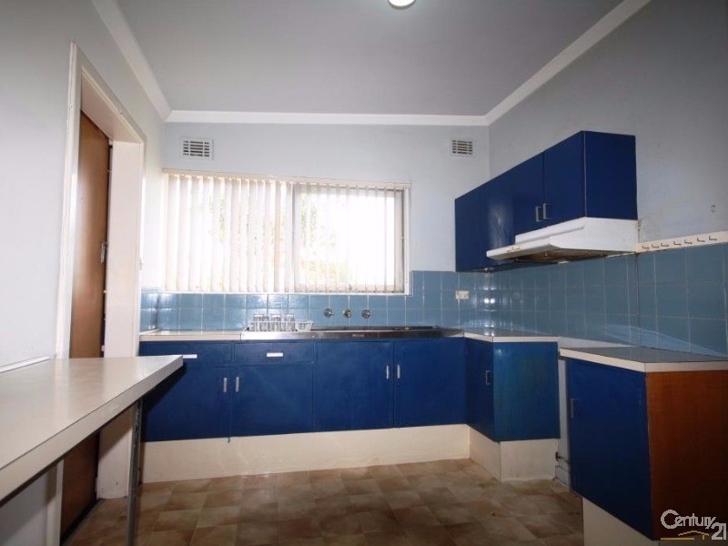 59 Balcombe Way, Westminster WA 6061