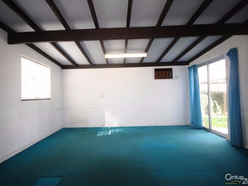 59 Balcombe Way, Westminster WA 6061