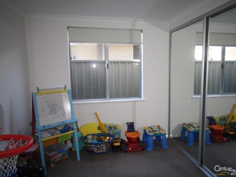 18 Leontes Way, Coolbellup WA 6163