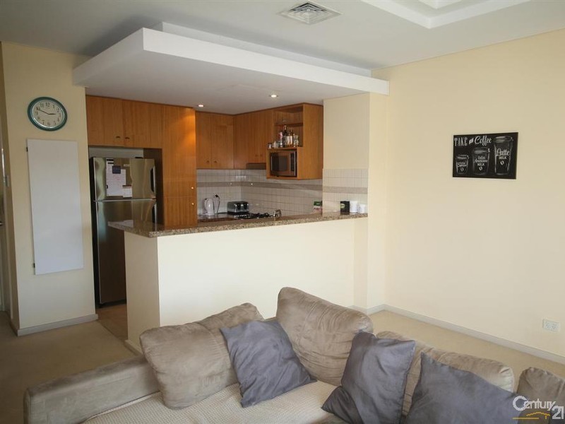 13/1 Preston St, Como WA 6152