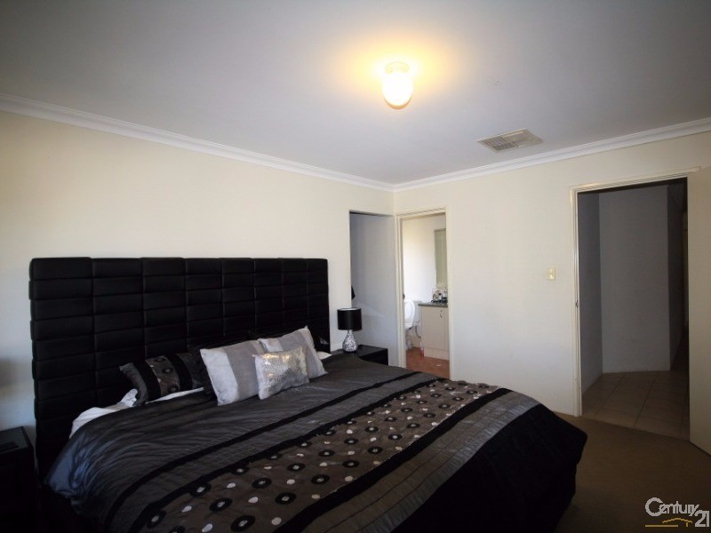 5  Thorold Avenue, Ellenbrook WA 6069