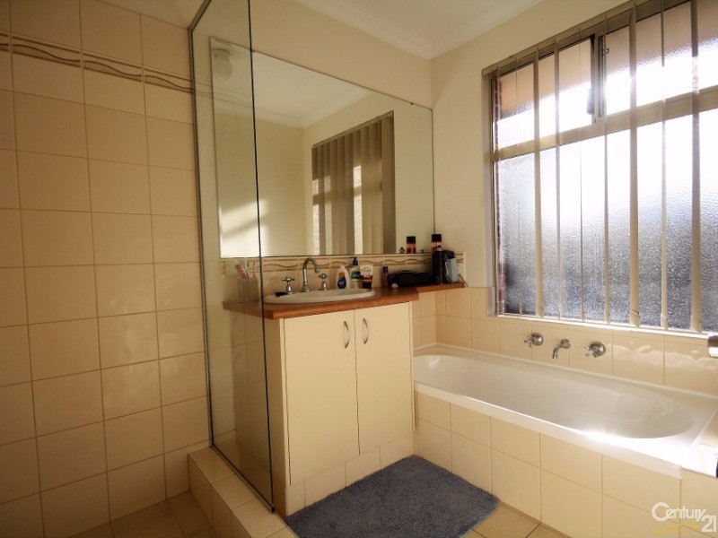 5  Thorold Avenue, Ellenbrook WA 6069