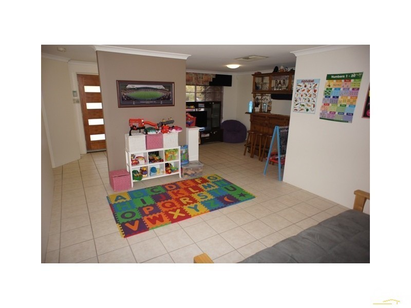 31 Alora Drive, Port Kennedy WA 6172