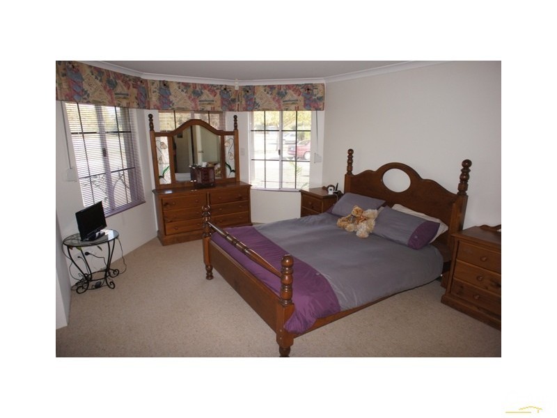 31 Alora Drive, Port Kennedy WA 6172