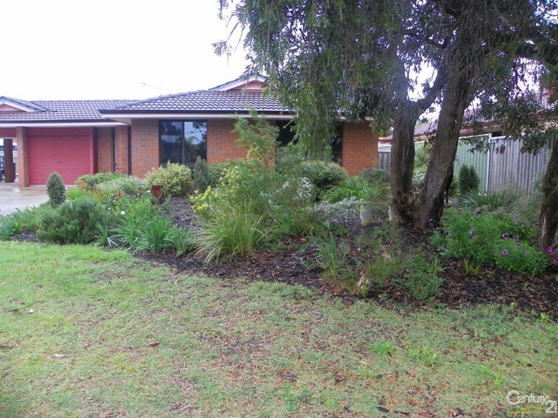 20 Riley Place, Leda WA 6170