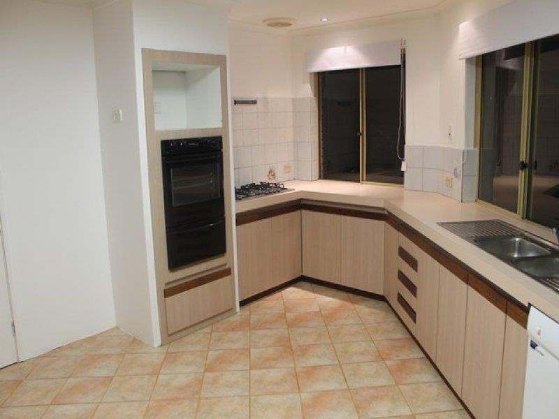 58 Arkwell Avenue, Rockingham WA 6168