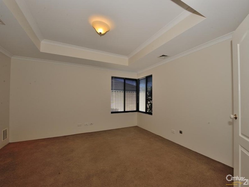 3 Piombino View, Secret Harbour WA 6173