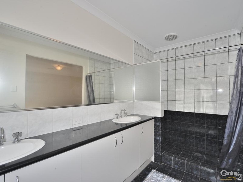 3 Piombino View, Secret Harbour WA 6173