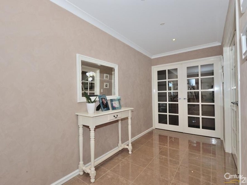 134 Harrington Waters Drive, Waikiki WA 6169