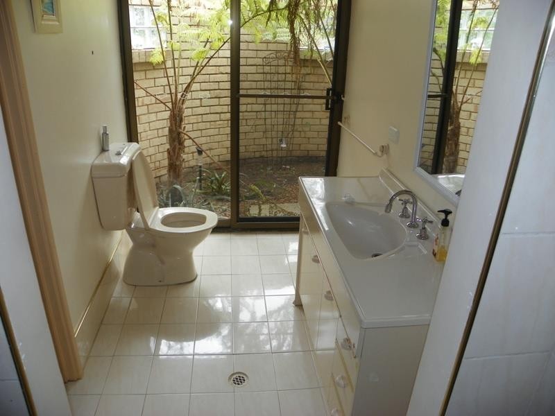 11 Pinedale Way, Safety Bay WA 6169