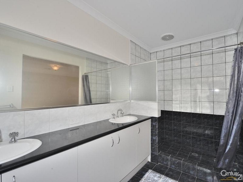 3 Piombino View, Secret Harbour WA 6173