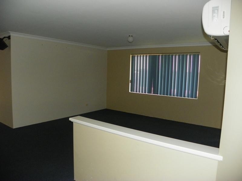 2 Burgos Lane, Port Kennedy WA 6172