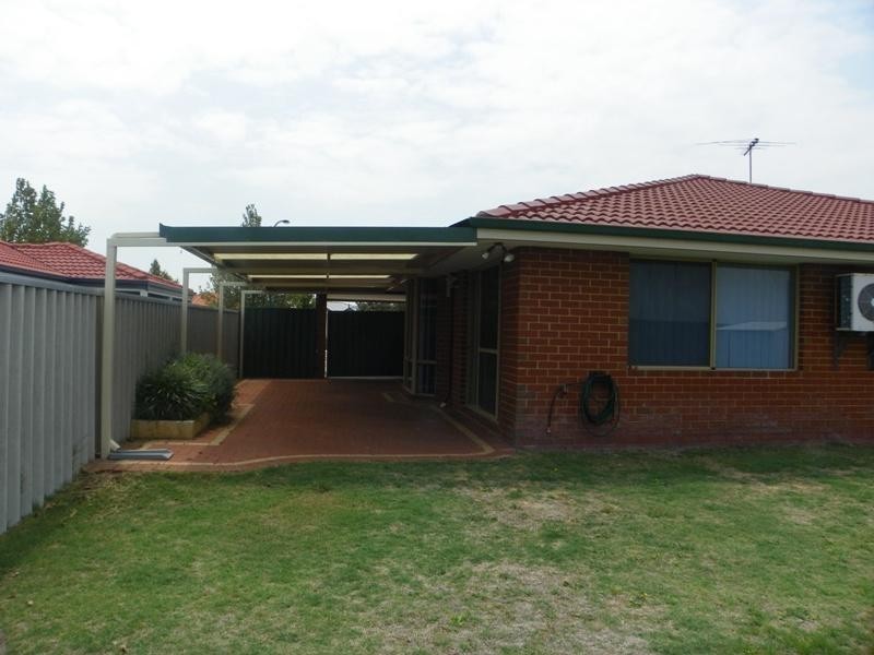 2 Burgos Lane, Port Kennedy WA 6172