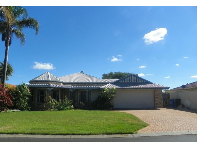 12 Porpoise Grove, Waikiki WA 6169