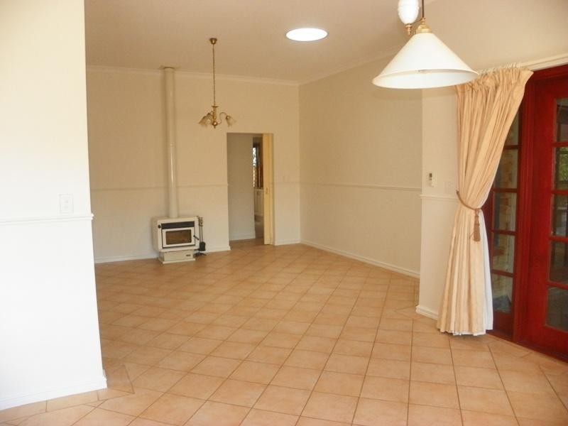 12 Porpoise Grove, Waikiki WA 6169