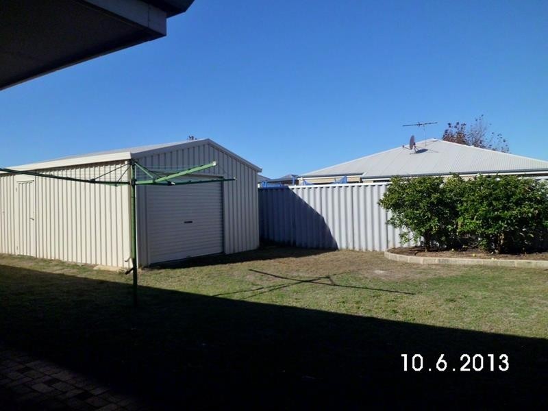 64 San Sebastian Boulevard, Port Kennedy WA 6172