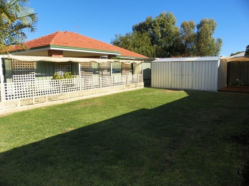 1 Bathurst Road, Port Kennedy WA 6172