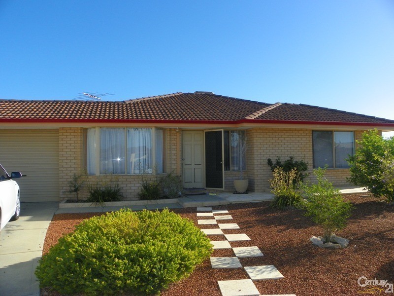 5 Batavia Court, Port Kennedy WA 6172