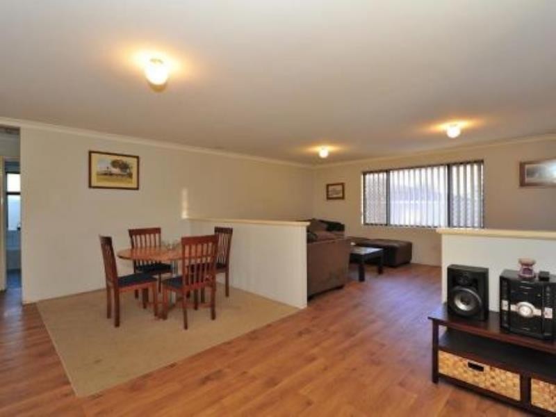 5 Wirrah Way, Warnbro WA 6169