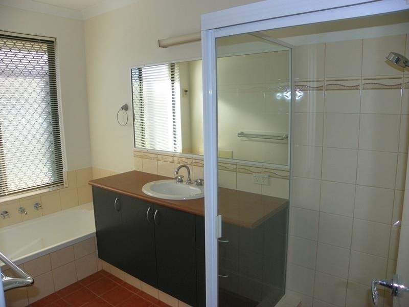 4 Corfu Pass, Port Kennedy WA 6172