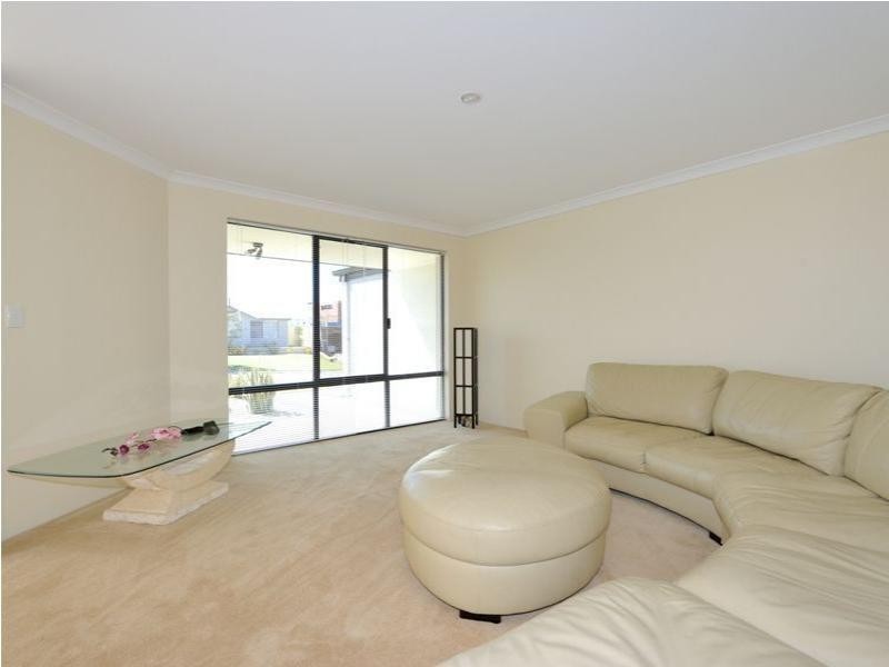 20 Twilight Ridge, Secret Harbour WA 6173