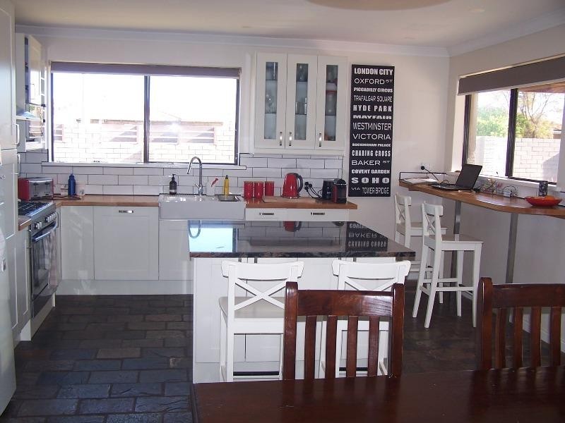 81 June Road, Safety Bay WA 6169