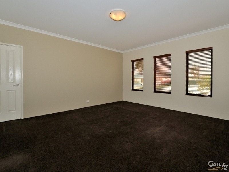 2 Mountain Cove, Baldivis WA 6171