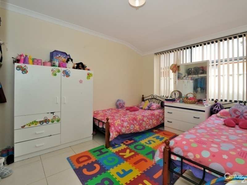 34 Moorburg Loop, Port Kennedy WA 6172