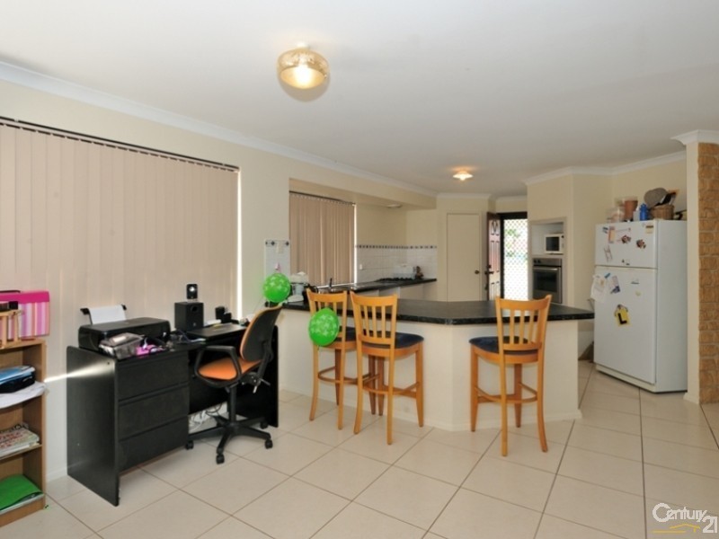 34 Moorburg Loop, Port Kennedy WA 6172