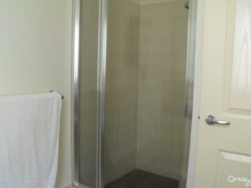 10/9 Bradbury Street, Rockingham WA 6168