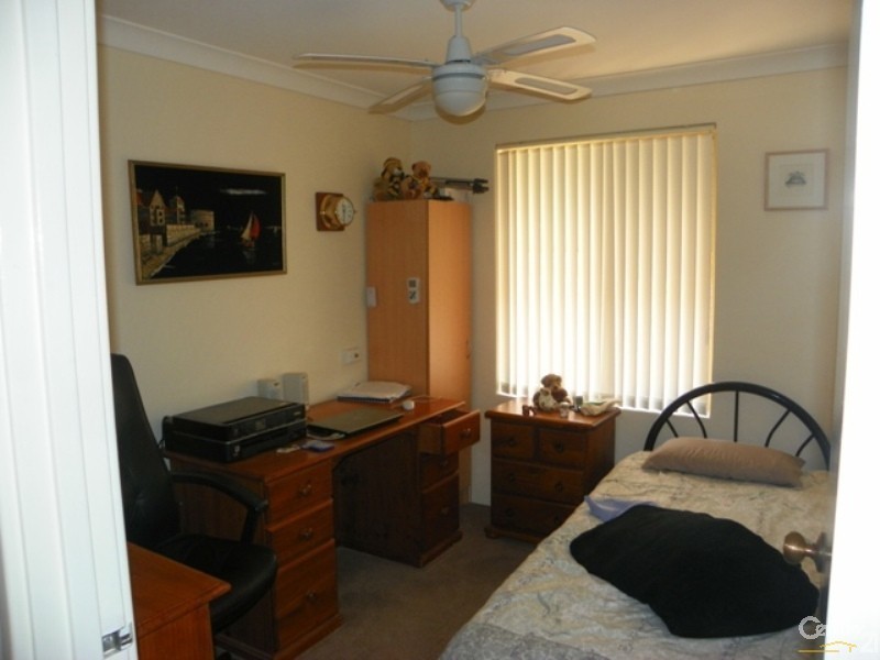 5/8  Ashford Avenue, Rockingham WA 6168