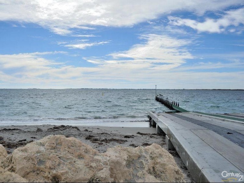 3 Freeling Road, Port Kennedy WA 6172