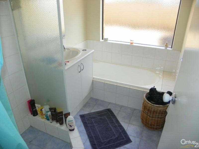 3 Freeling Road, Port Kennedy WA 6172