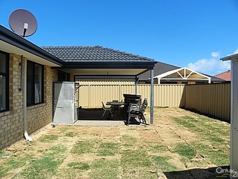 3 Freeling Road, Port Kennedy WA 6172