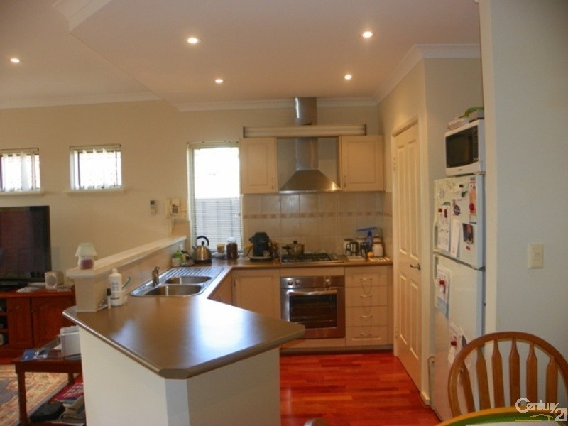 34/9 Bradbury Street, Rockingham WA 6168