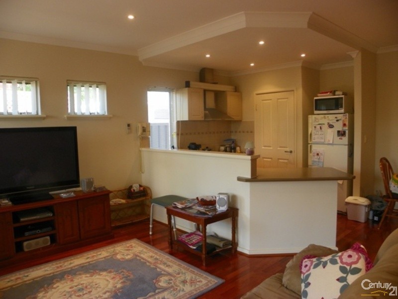 34/9 Bradbury Street, Rockingham WA 6168
