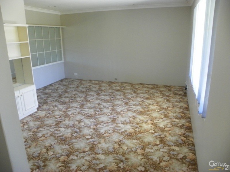 12 Jubilee Drive, Waikiki WA 6169