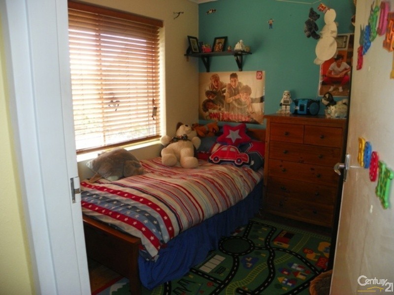 23 Hartland Way, Warnbro WA 6169