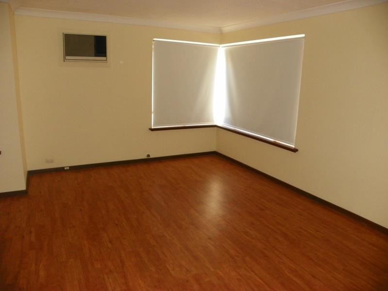 22 Council Avenue, Rockingham WA 6168