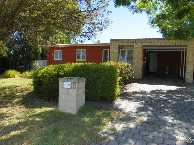 16 Maydwell Way, Calista WA 6167