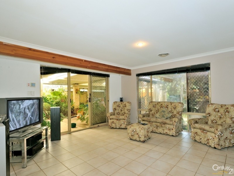 11 Nautilus Close, Port Kennedy WA 6172